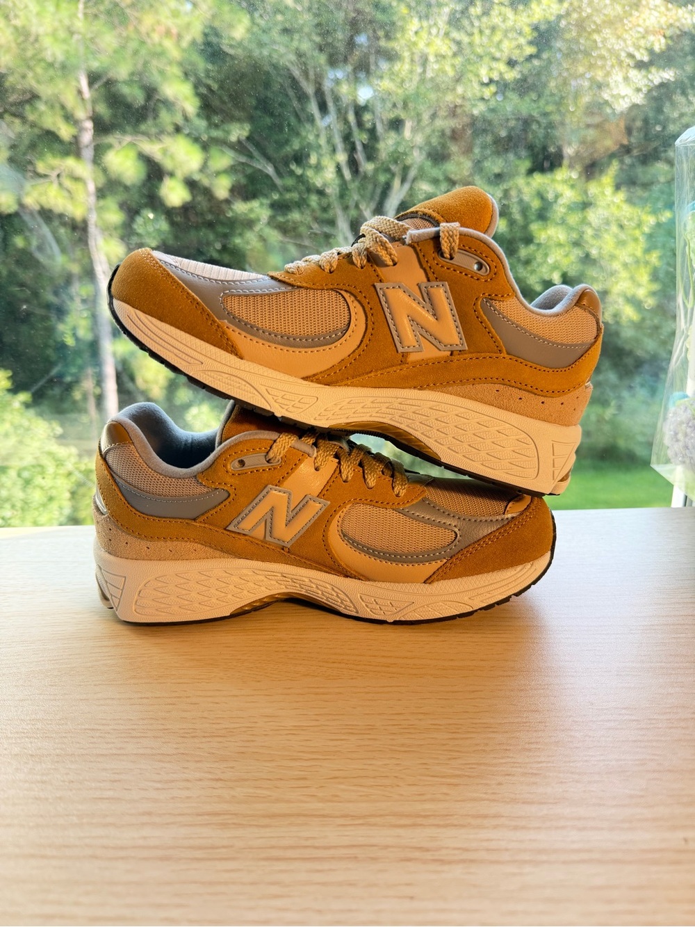 $260 RETAIL - 4.5 Men’s New Balance 2002R "Light Grey" "Tan" Fashion Sneakers
